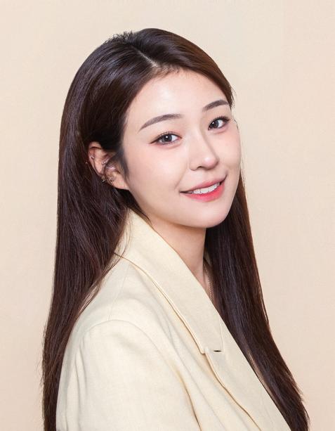 深耕自我 知行合— —藝術系優(yōu)秀畢業(yè)生馬榕