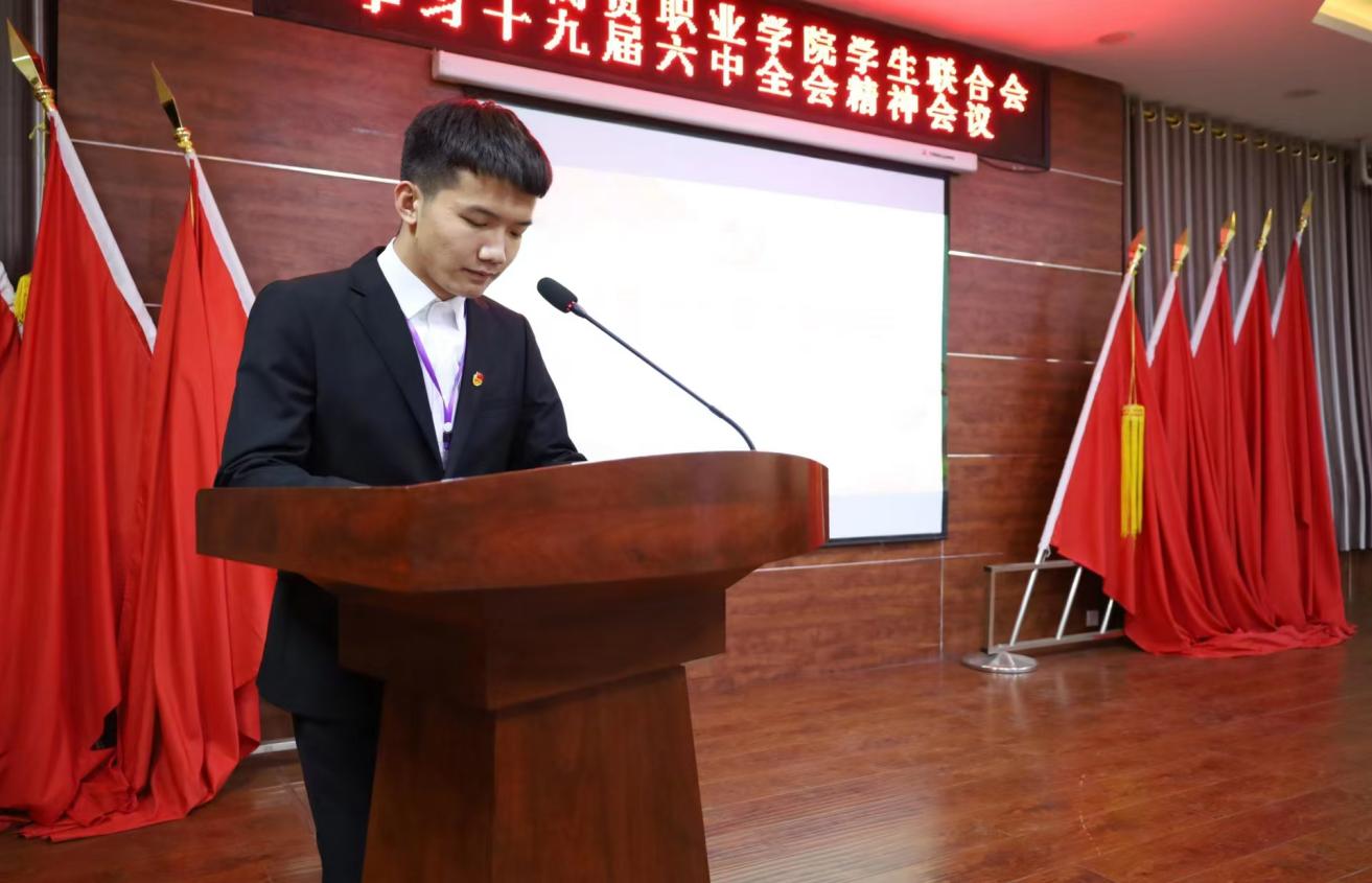 星光不問趕路人 時代不負奮進者——計科系優(yōu)秀畢業(yè)生王浩森